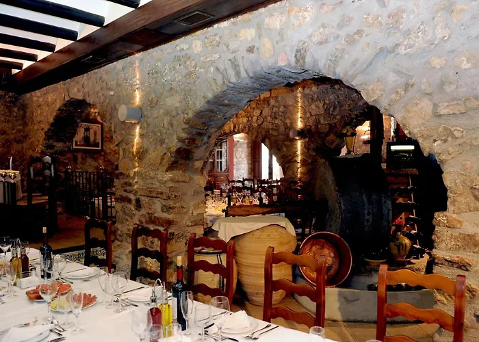 Restaurant Verdia Отель Sueras